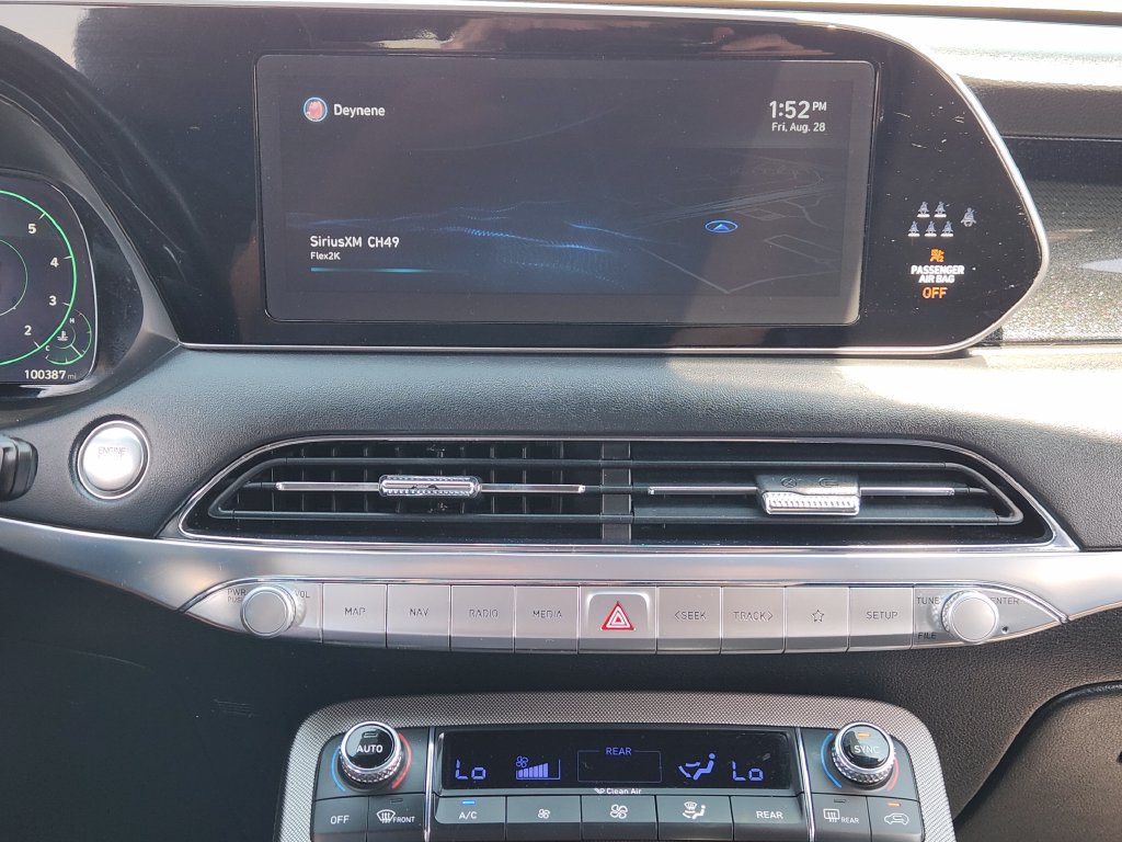 Used 2022 Hyundai Palisade Calligraphy w/ Winter Package FWD image 13