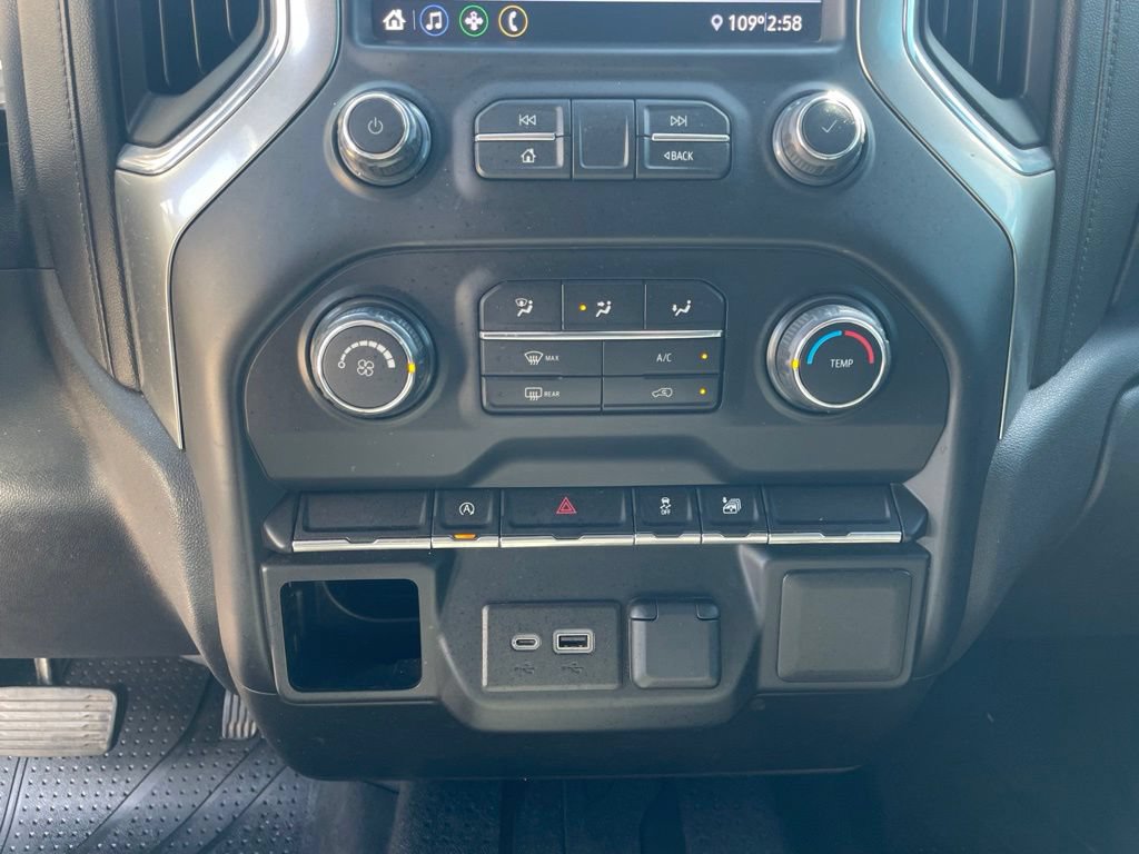 Used 2020 Chevrolet Silverado 1500 LT w/ LT Value Package RWD image 12