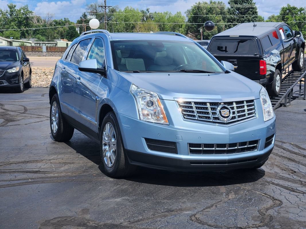 Used 2013 Cadillac SRX Luxury w/ Driver Awareness Package FWD image 5