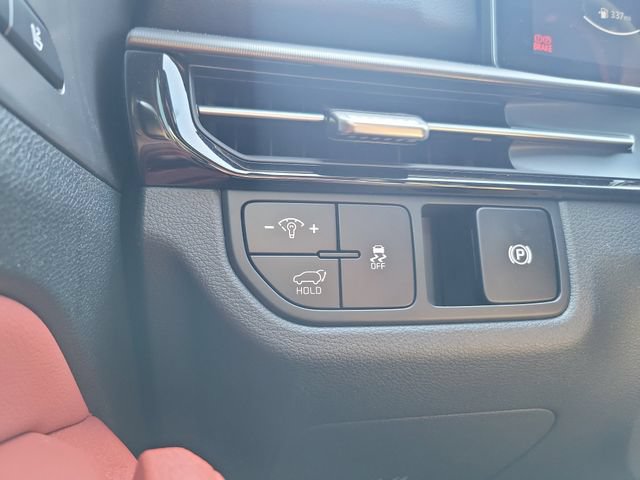 New 2026 Kia Sportage SX FWD image 29