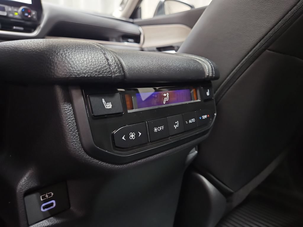 New 2026 Toyota Grand Highlander AWD Hybrid image 26