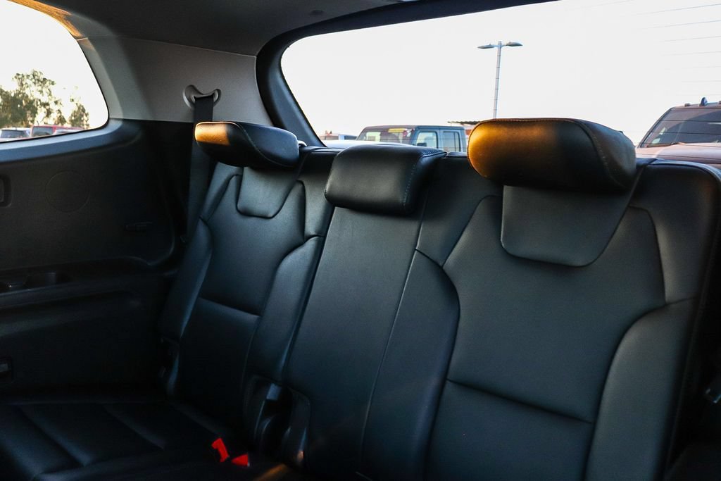 Used 2022 Kia Telluride S FWD image 23