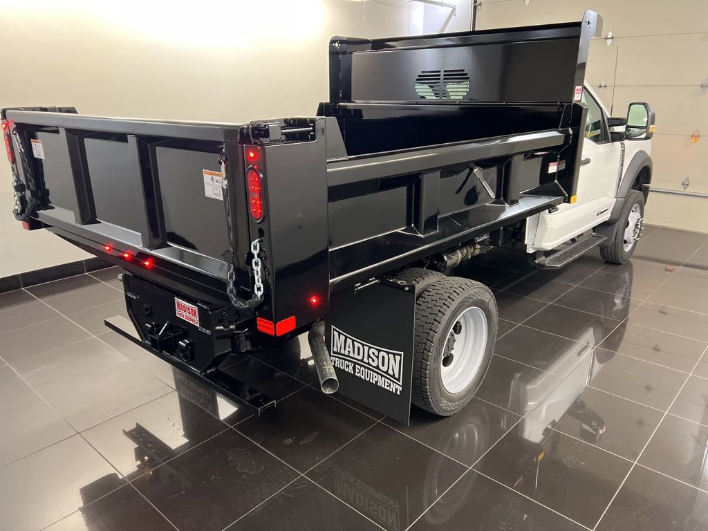 New 2026 Ford F550 4x4 Regular Cab Super Duty image 6