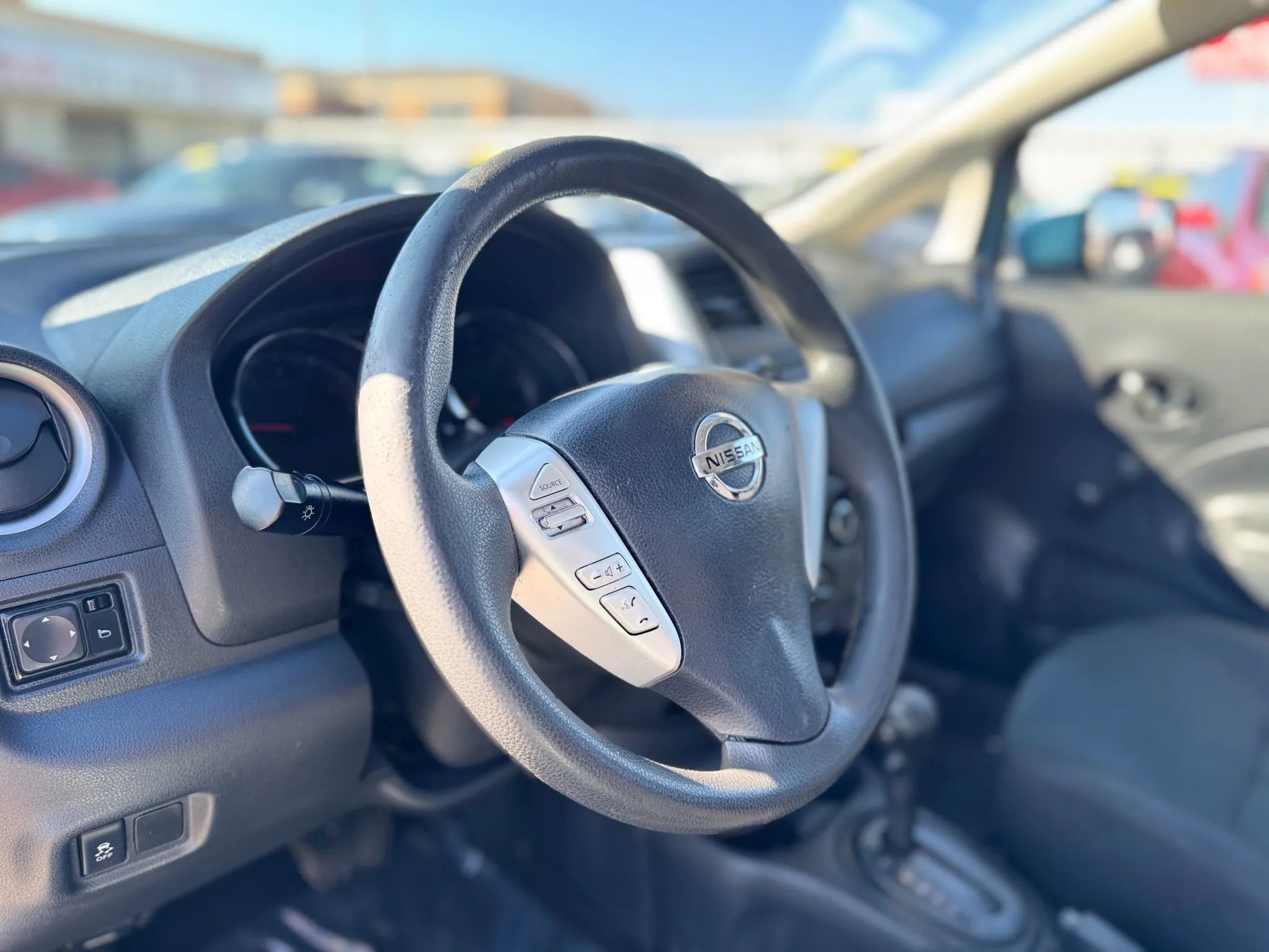 Used 2015 Nissan Versa Note S Plus FWD image 11