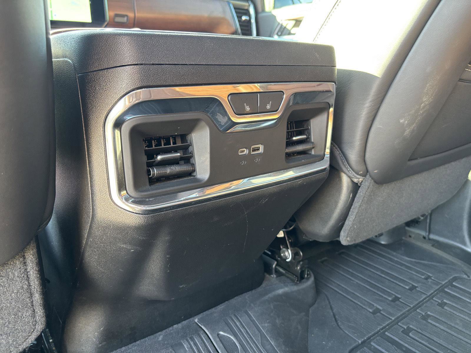 Used 2024 GMC Sierra 1500 Denali Ultimate image 21