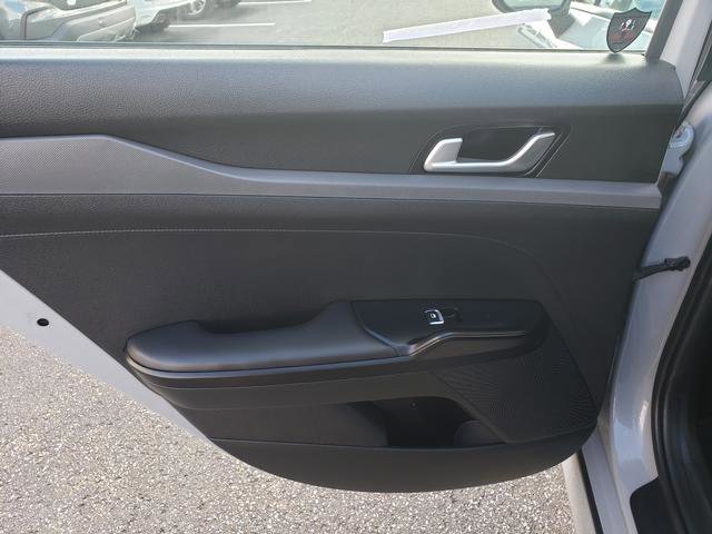 Used 2022 Kia K5 GT-Line image 12