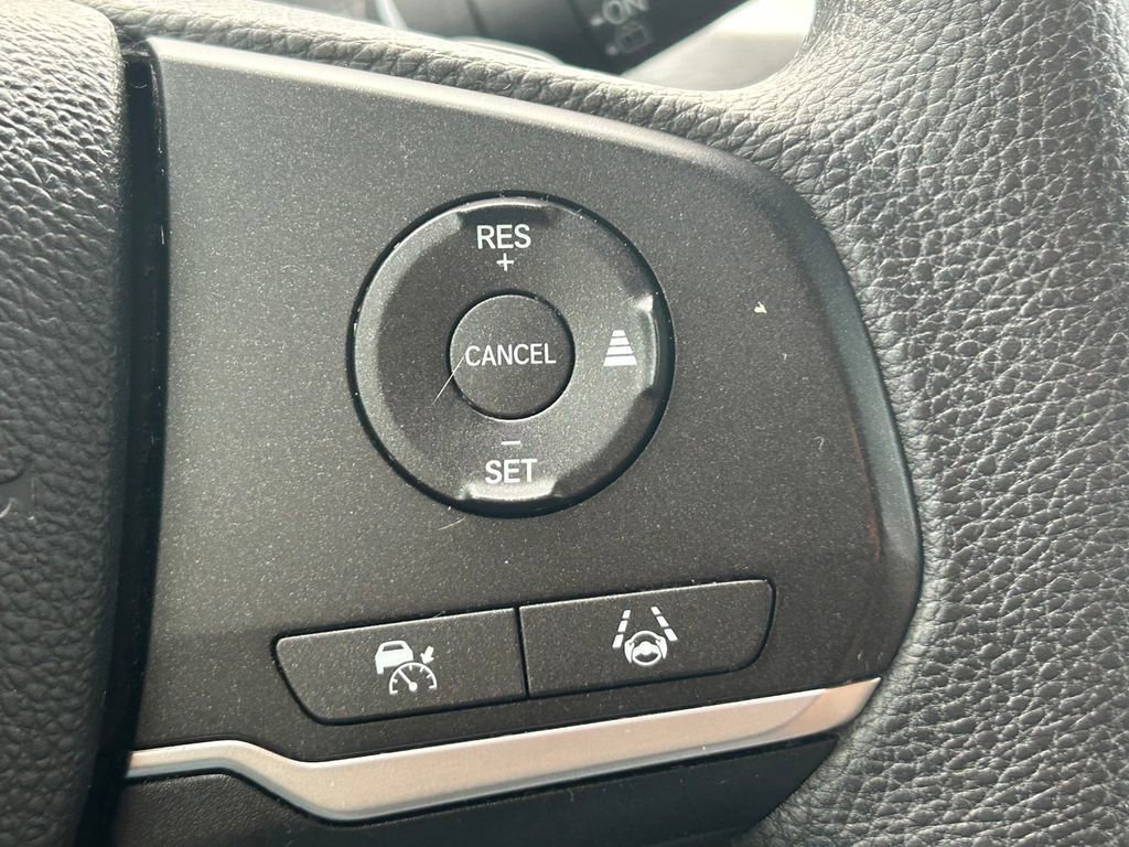 Used 2022 Honda Odyssey LX image 23