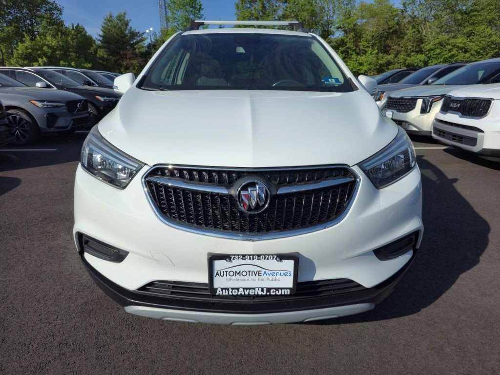 Used 2018 Buick Encore Preferred AWD/4WD image 2