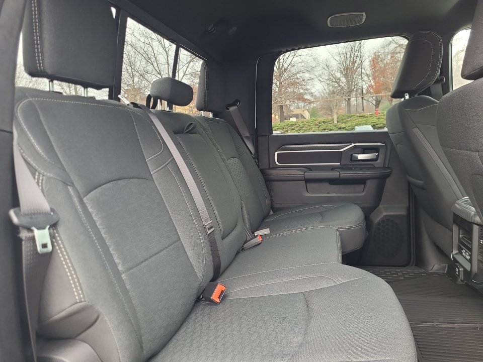 New 2026 RAM 2500 Big Horn AWD/4WD image 29