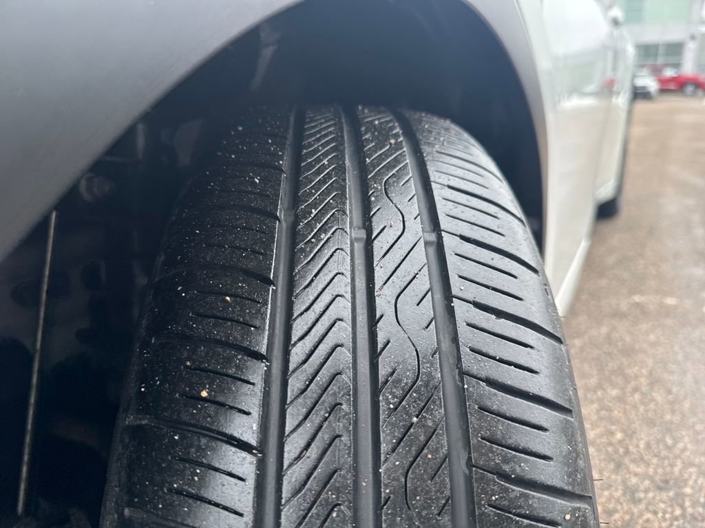 Used 2023 Toyota Prius Prime SE image 41