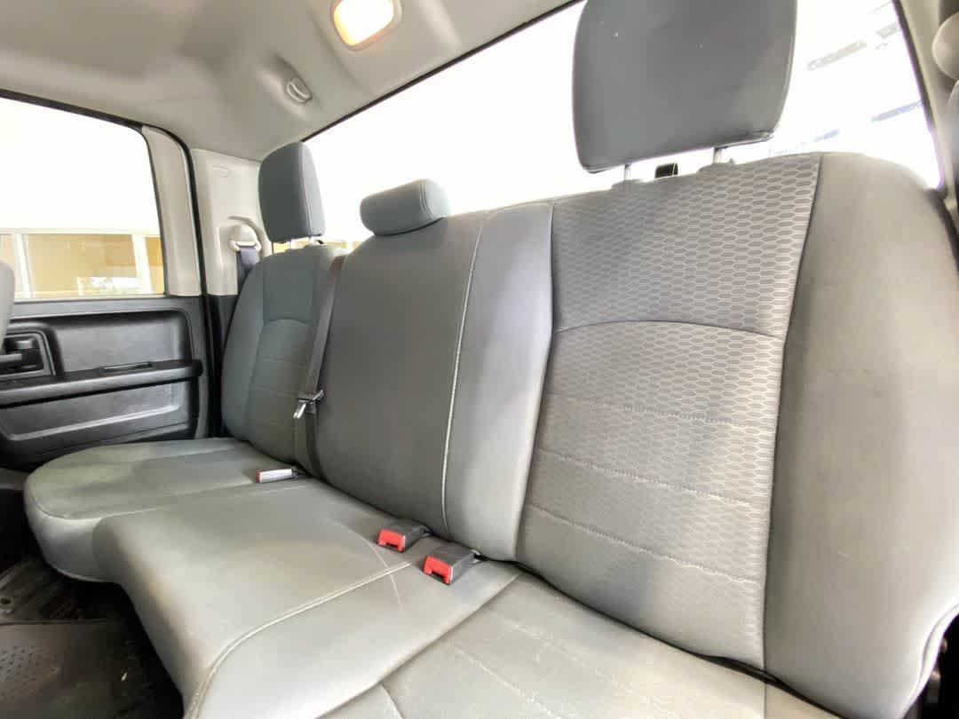 Used 2017 RAM 1500 ST w/ SXT Appearance Group AWD/4WD image 23
