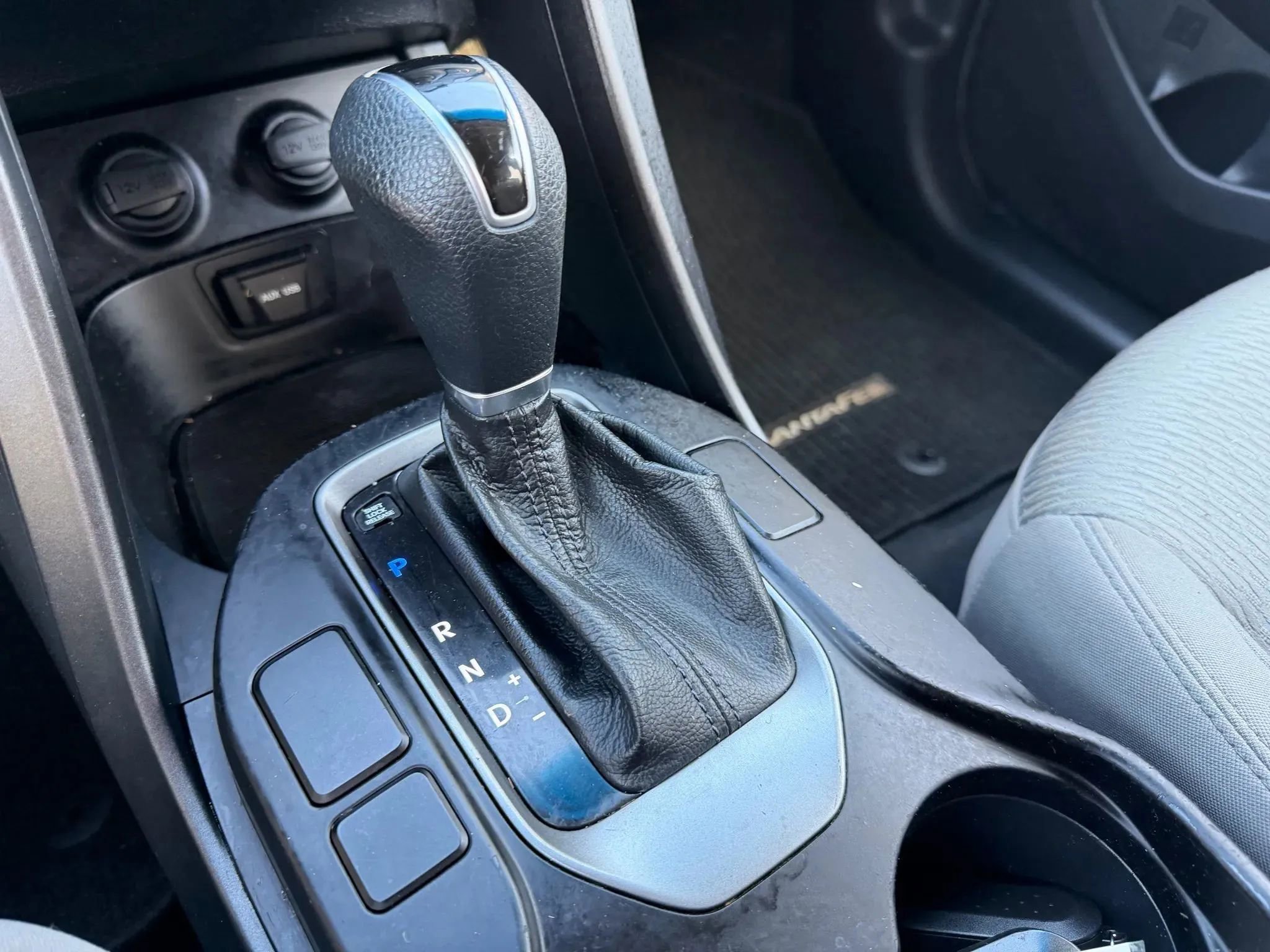 Used 2013 Hyundai Santa Fe Sport image 19