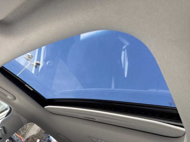 Certified 2023 Hyundai Kona Limited image 5