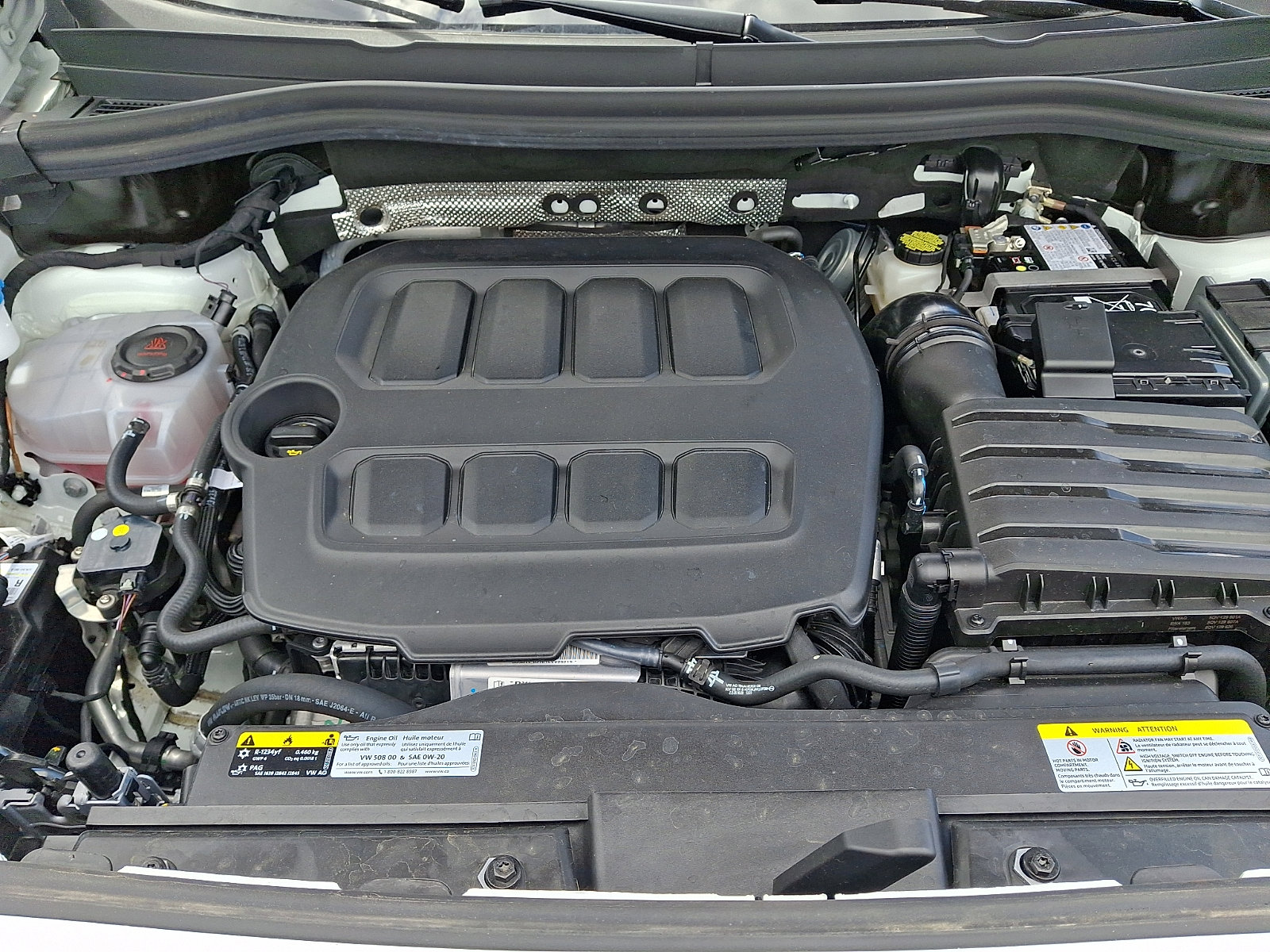 Certified 2025 Volkswagen Tiguan SEL R-Line AWD/4WD image 28