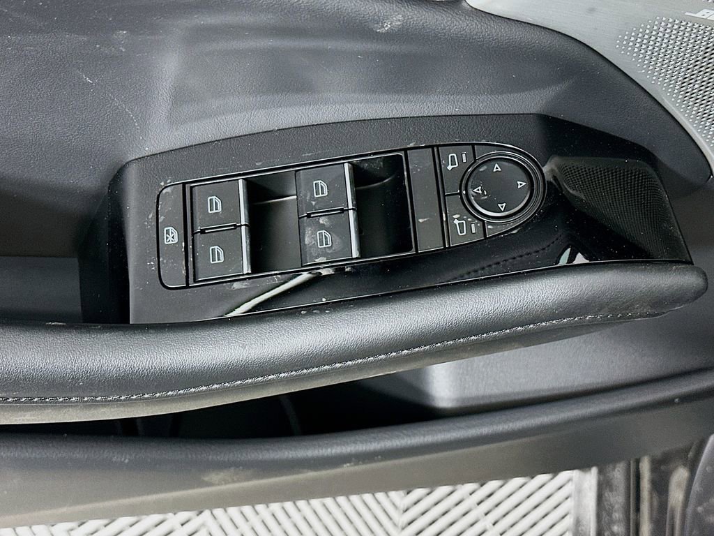 New 2026 MAZDA MAZDA3 Hatchback w/Premium Plus Pkg image 23