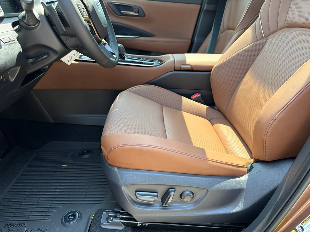 New 2026 Toyota Crown Signia w/ Advanced Technology Package AWD/4WD image 17