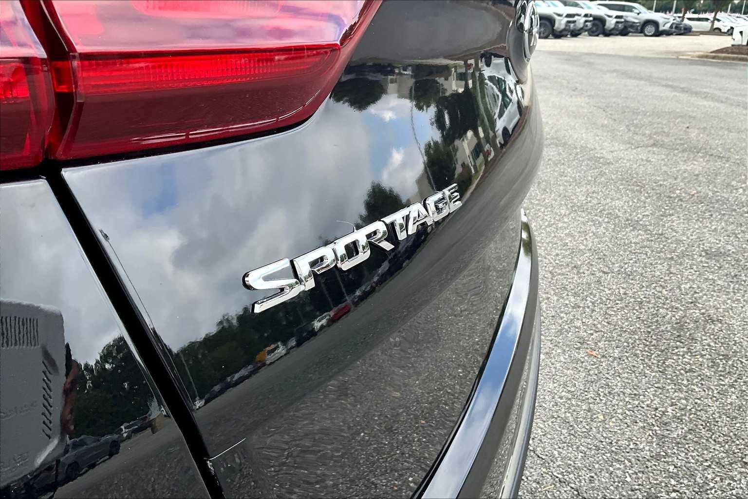 Used 2022 Kia Sportage LX w/ LX AWD Value Edition Package image 28