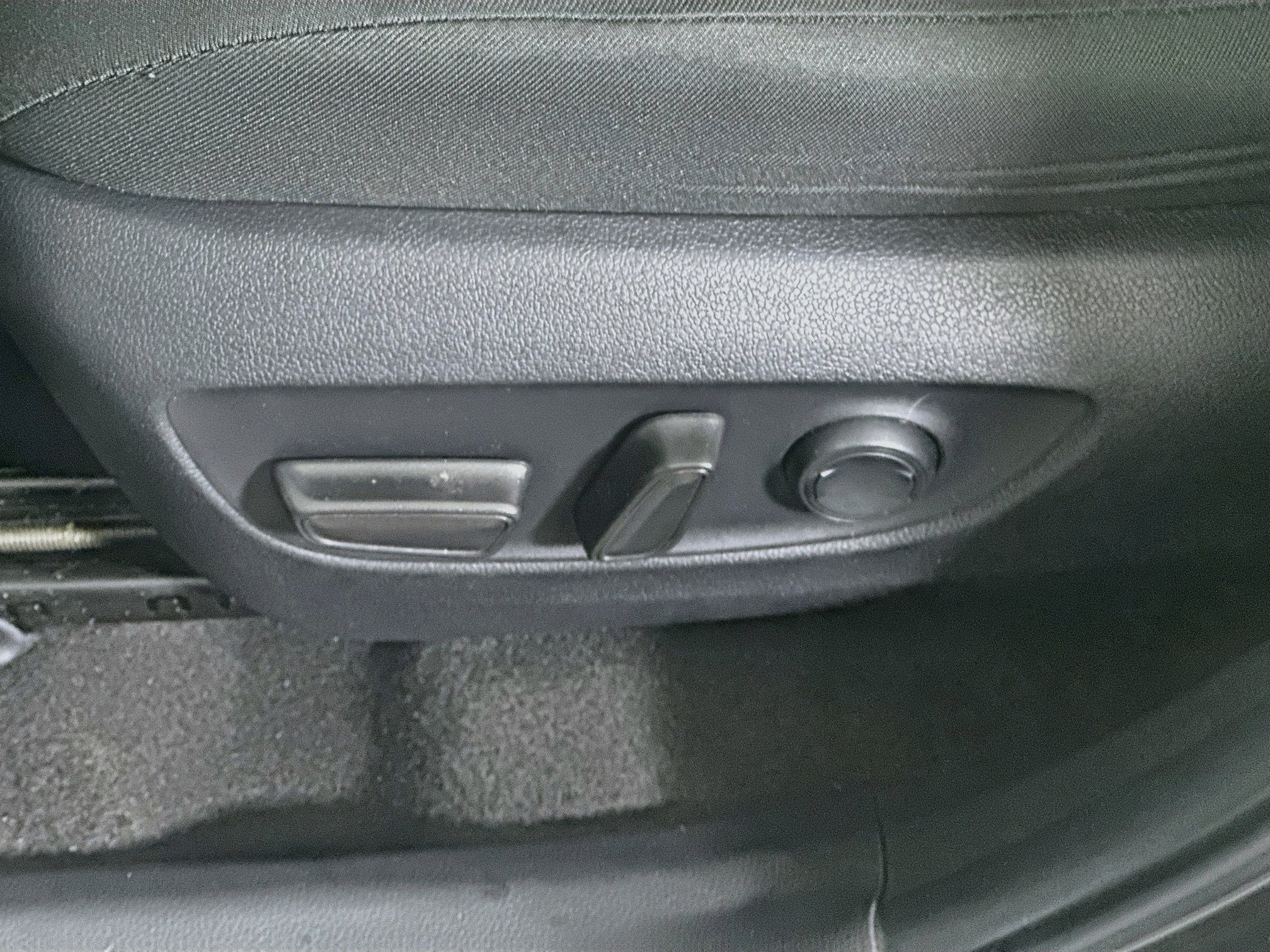 Certified 2023 Toyota RAV4 XLE w/ Convenience Package FWD image 13