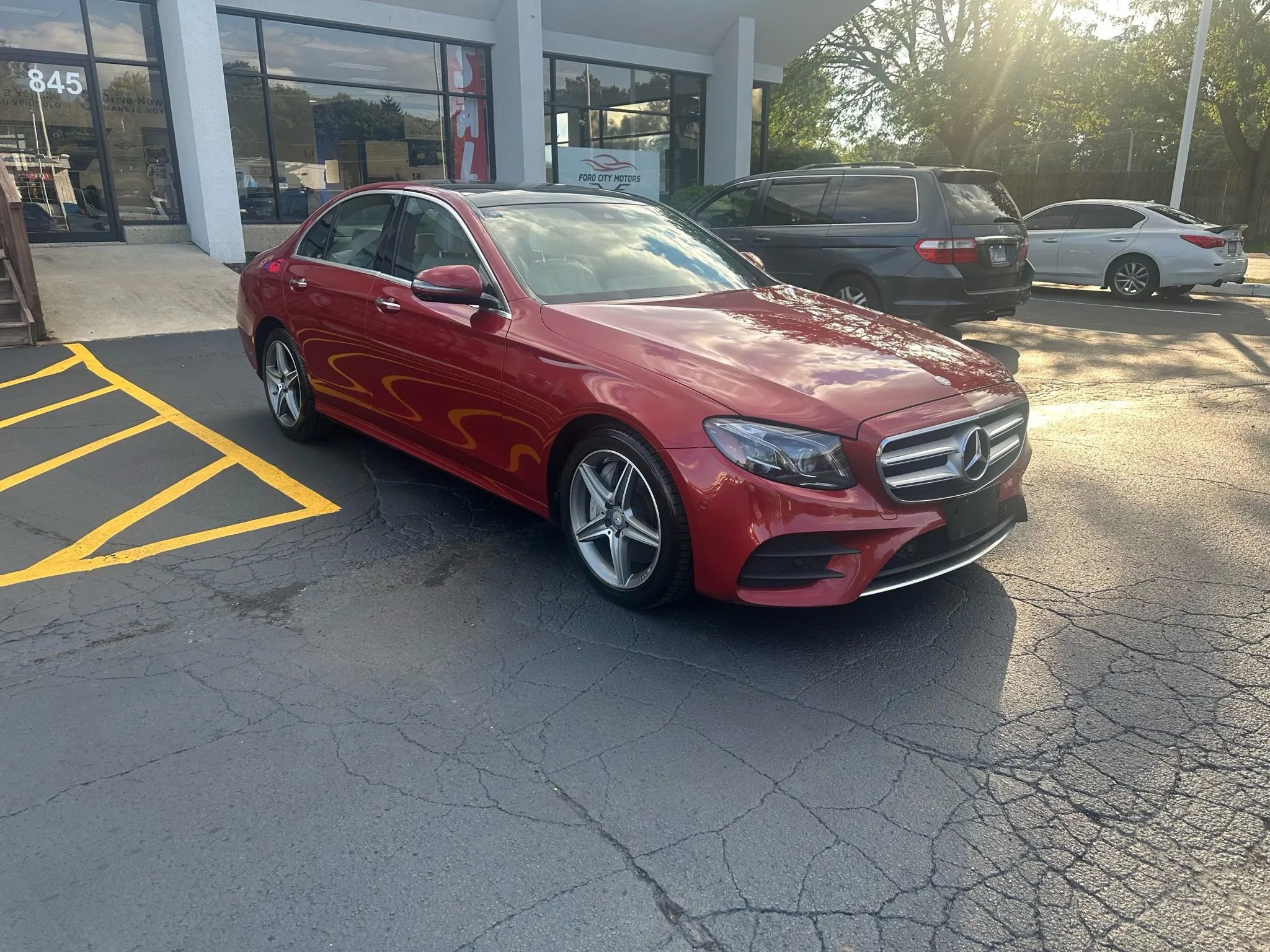 Used 2017 Mercedes-Benz E 300 4MATIC image 9
