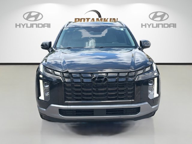 Used 2023 Hyundai Palisade SEL FWD image 2