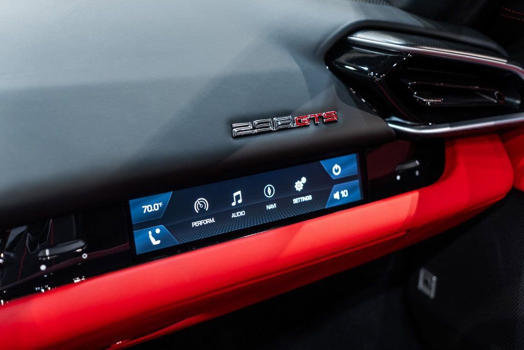 Used 2023 Ferrari 296 GTS image 33