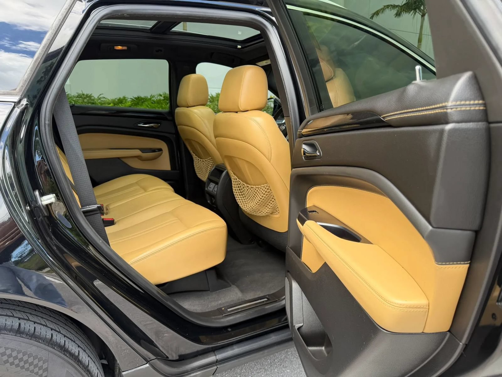 Used 2015 Cadillac SRX Luxury AWD/4WD image 47