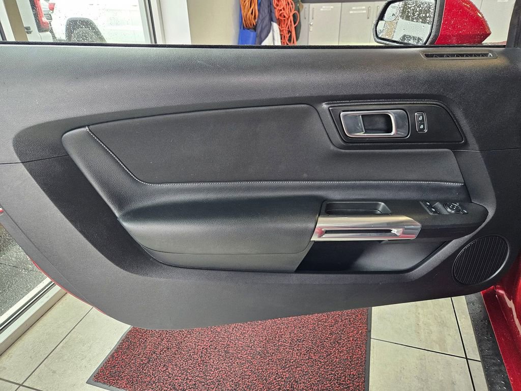 Used 2019 Ford Mustang GT RWD image 10