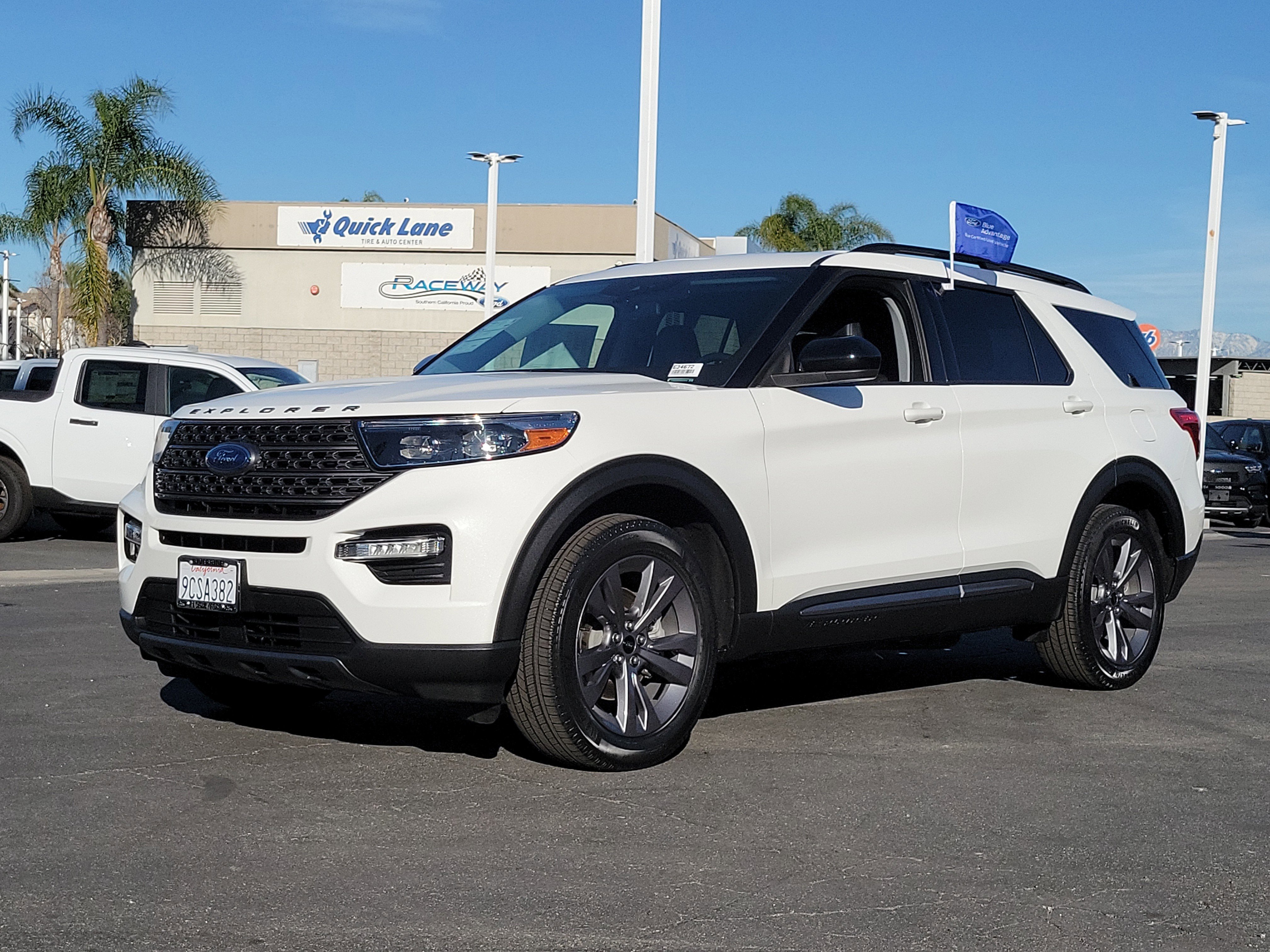 Certified 2022 Ford Explorer XLT w/ Equipment Group 202A image 17