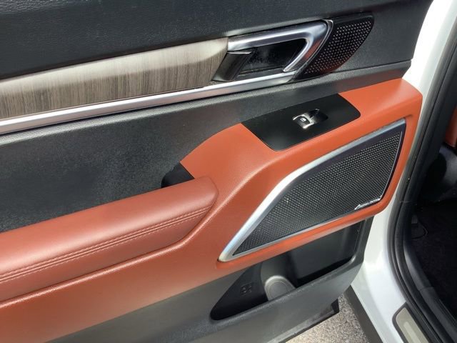 Used 2024 Kia Telluride SX image 18