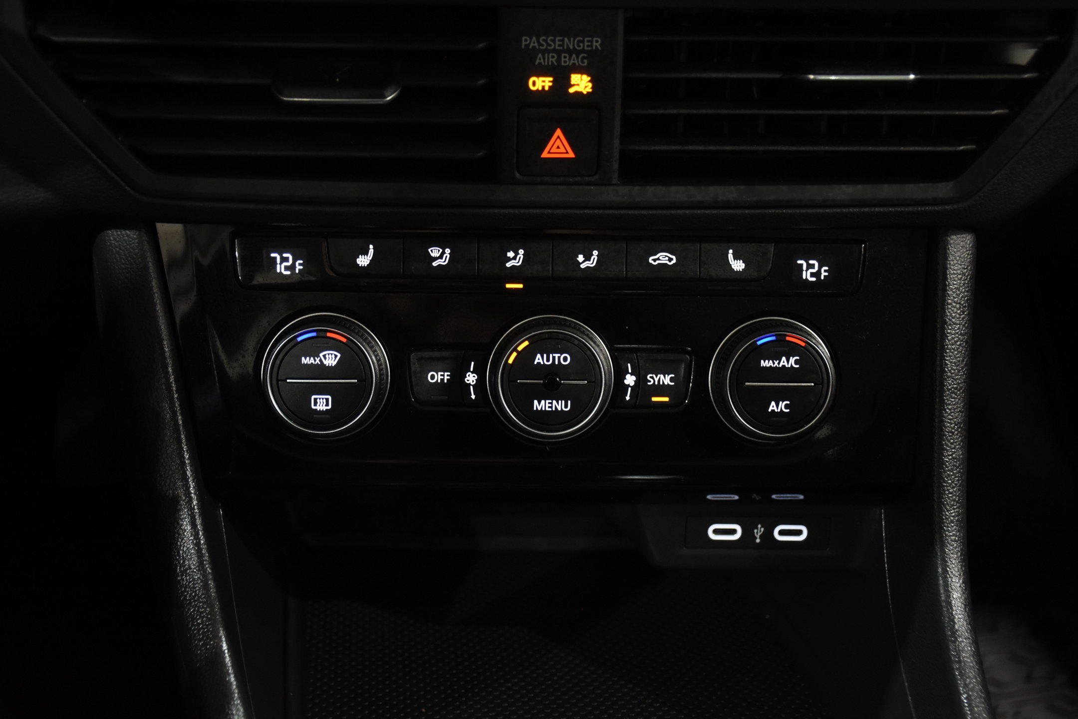 Used 2023 Volkswagen Jetta SE FWD image 24