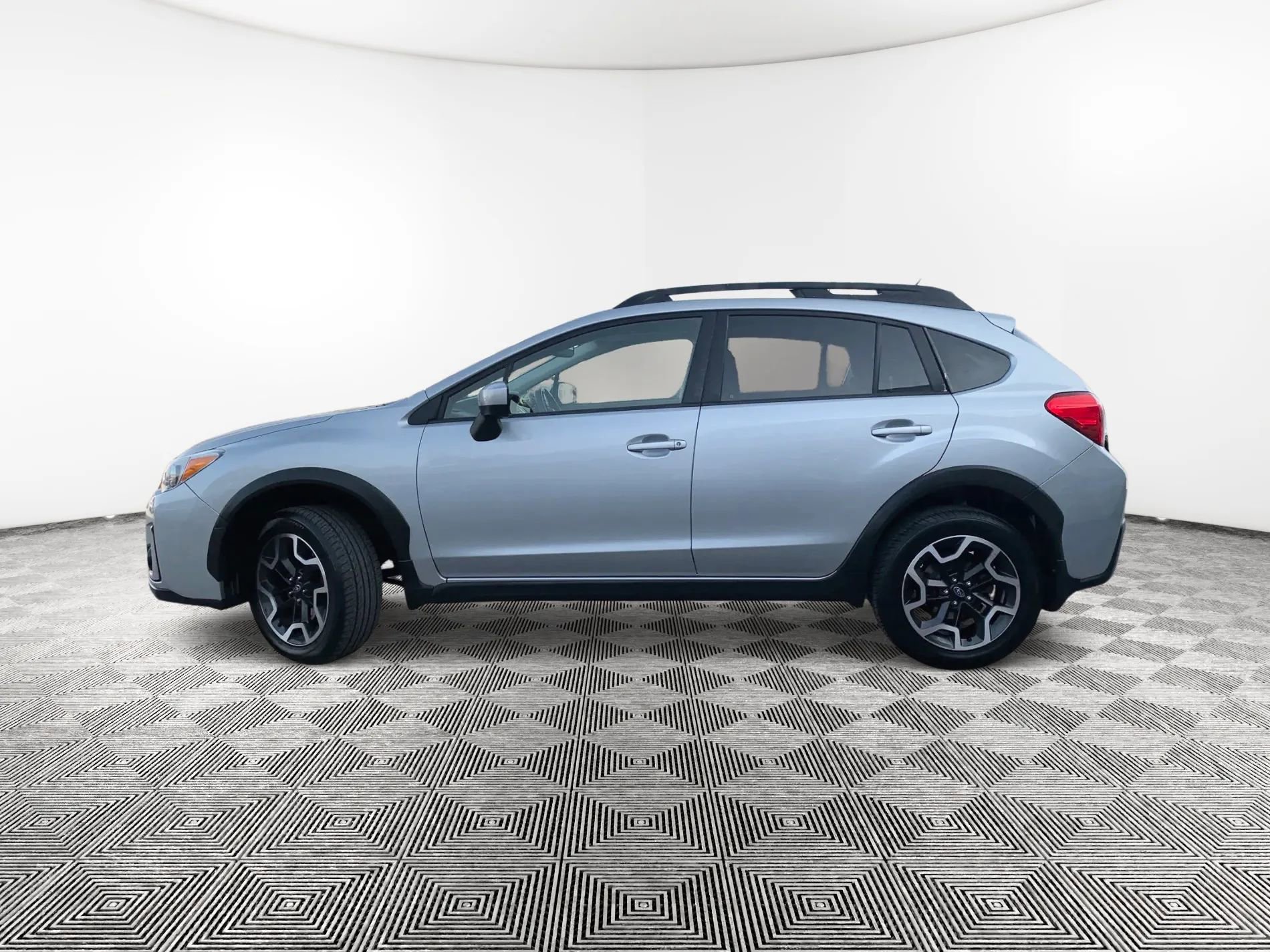 Used 2016 Subaru Crosstrek 2.0i Premium w/ Moonroof Package image 8