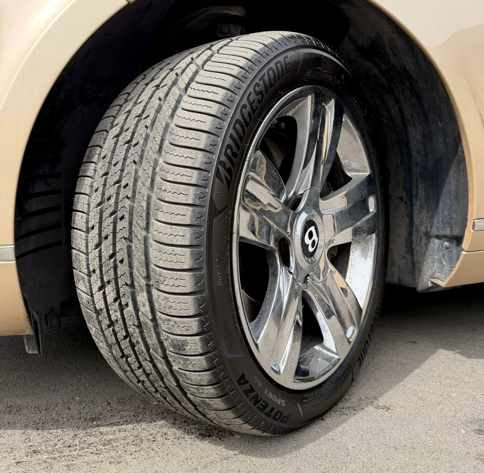 Used 2010 Bentley Continental GT image 29
