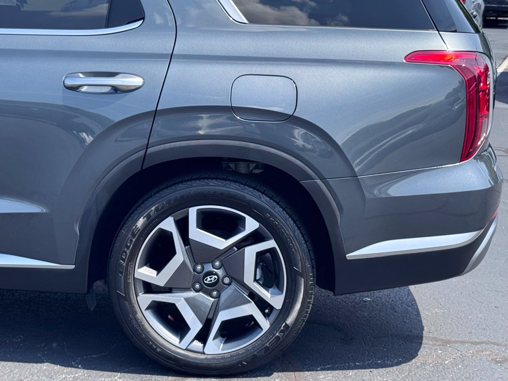 Used 2023 Hyundai Palisade SEL AWD/4WD image 38