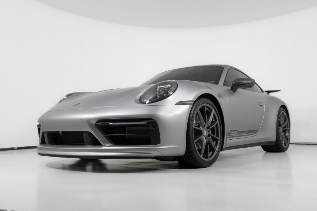 Used 2024 Porsche 911 Carrera T image 14