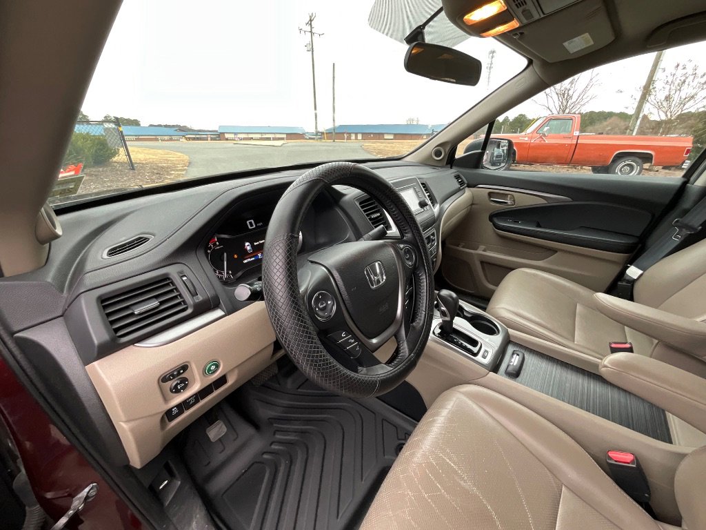 Used 2017 Honda Ridgeline RTL image 11