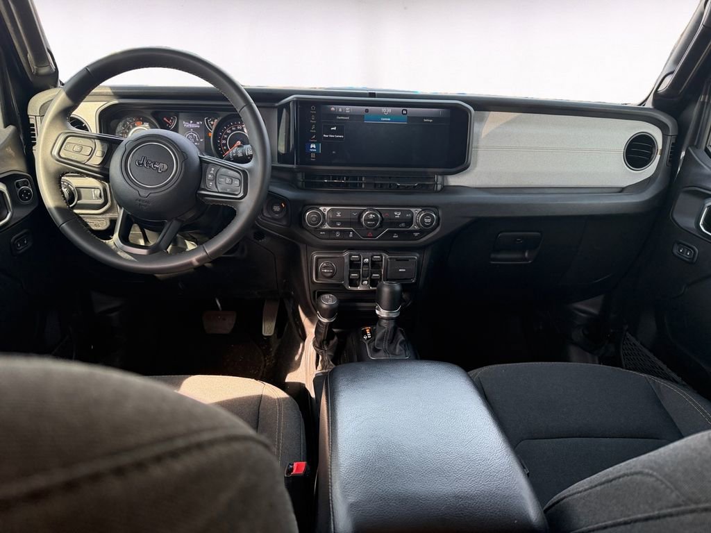 Used 2024 Jeep Wrangler Sport S image 10