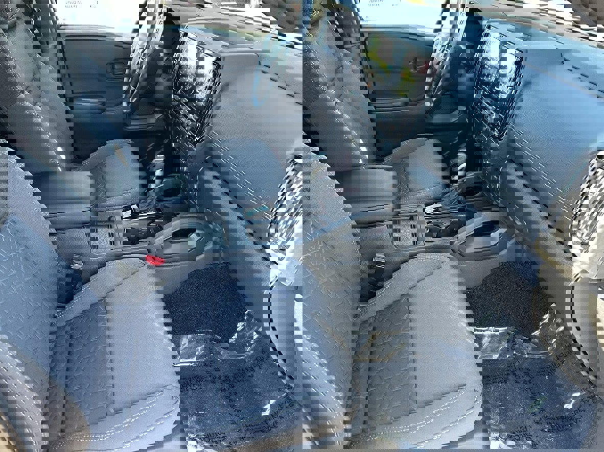 New 2026 Nissan Frontier SV image 12