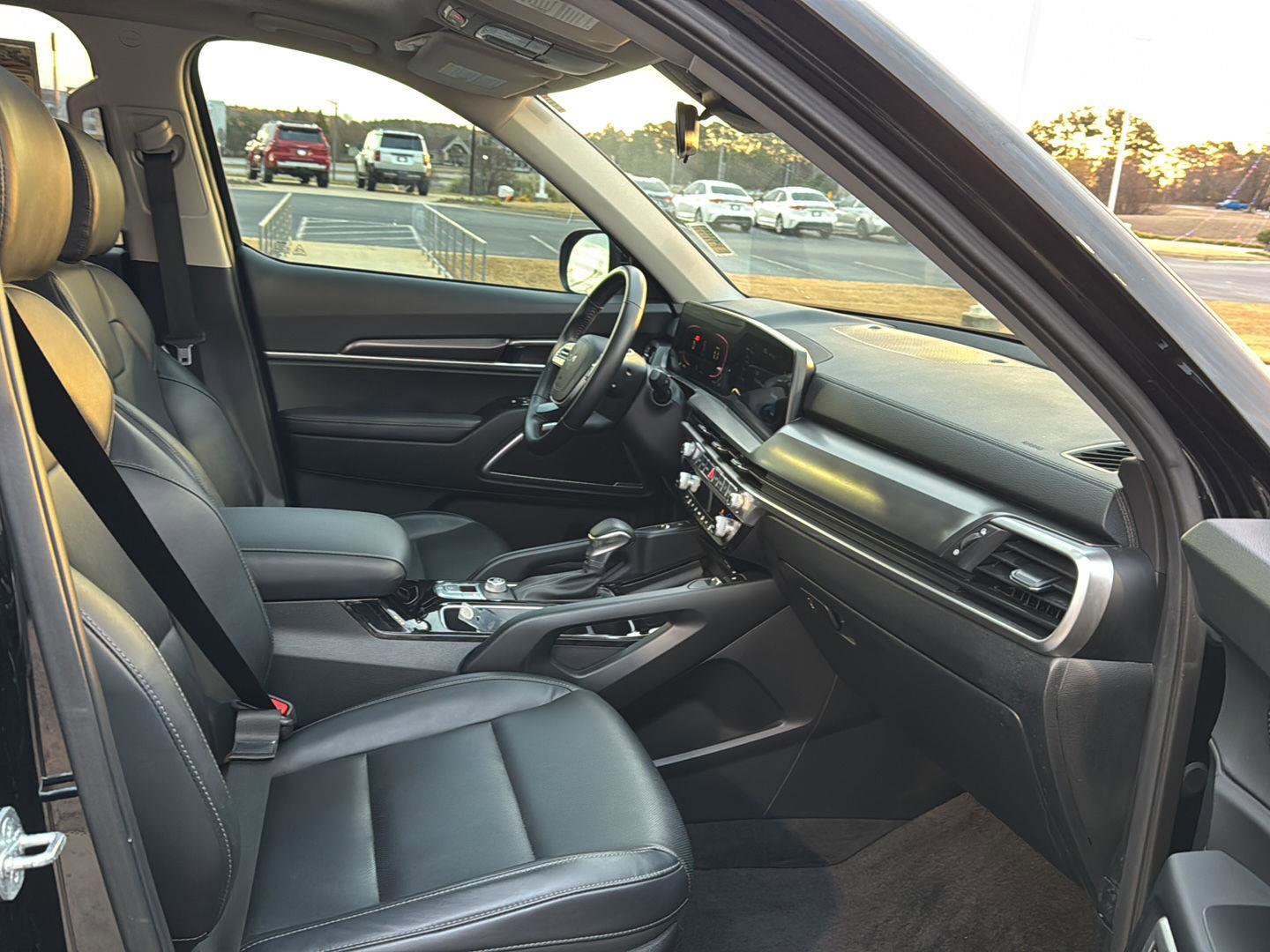 Used 2023 Kia Telluride S w/ S Sunroof Package image 10