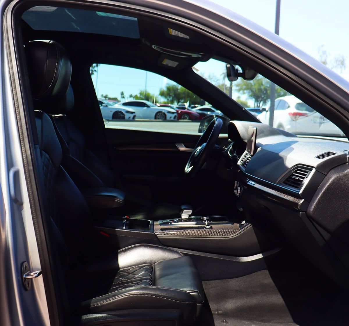 Used 2019 Audi SQ5 Premium Plus w/ Premium Plus Package AWD/4WD image 31