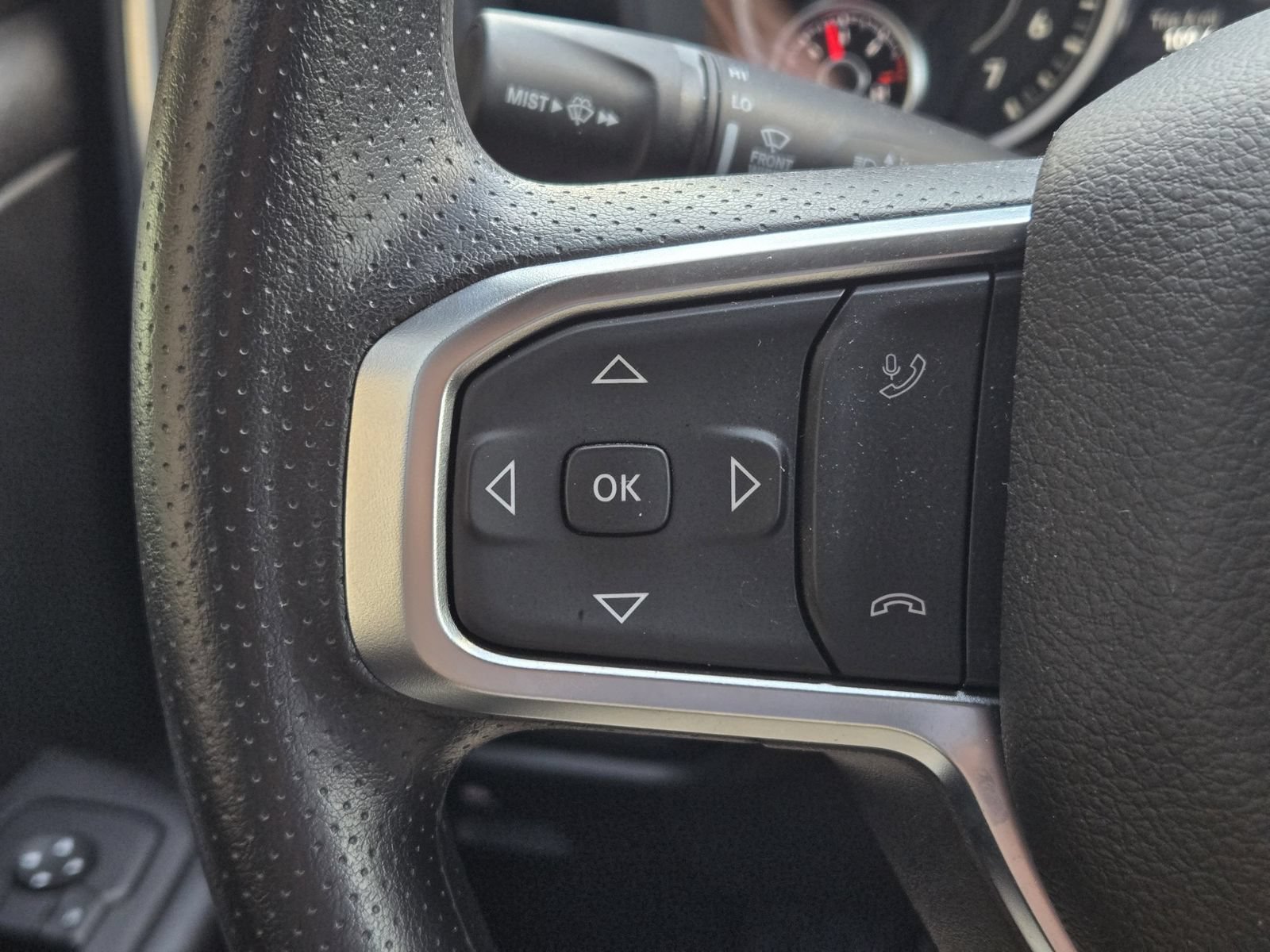 Used 2026 RAM 1500 Express AWD/4WD image 29