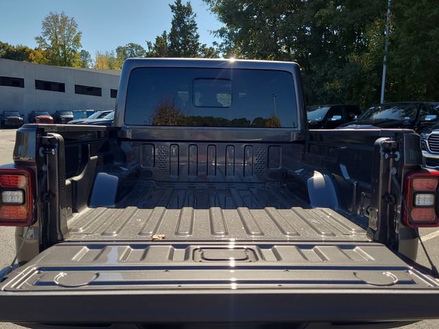 New 2025 Jeep Gladiator Mojave image 14