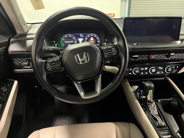 Used 2024 Honda Accord Touring image 22