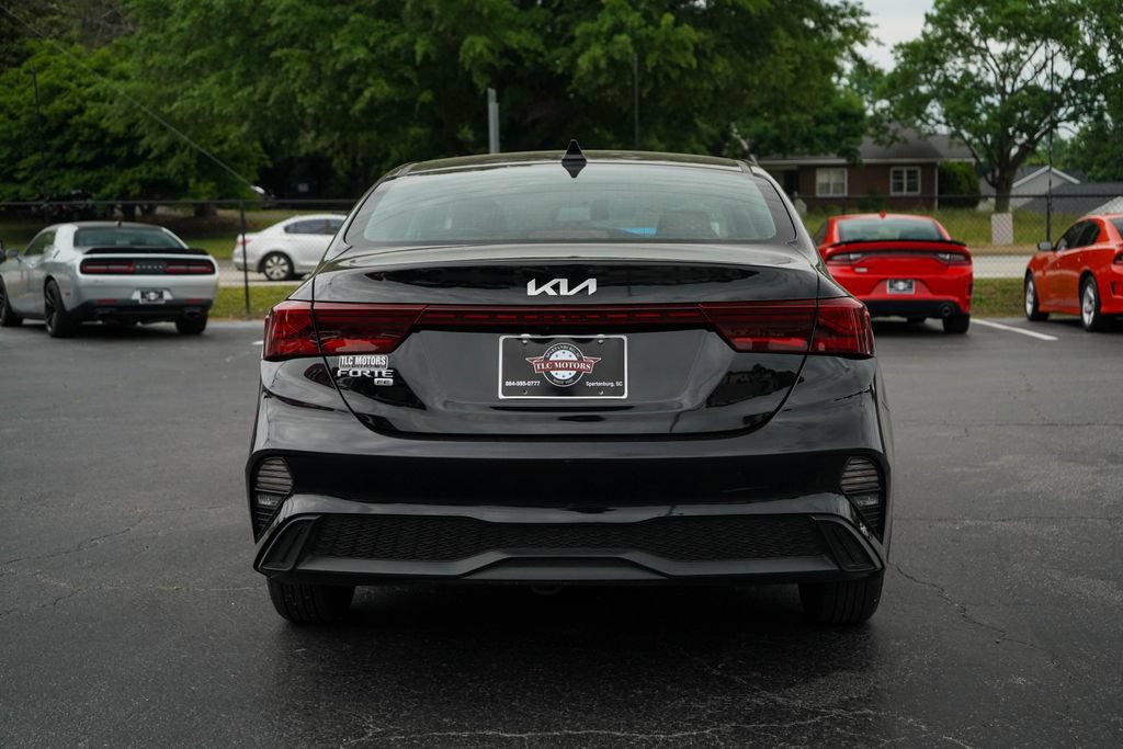 Used 2024 Kia Forte LX FWD image 18