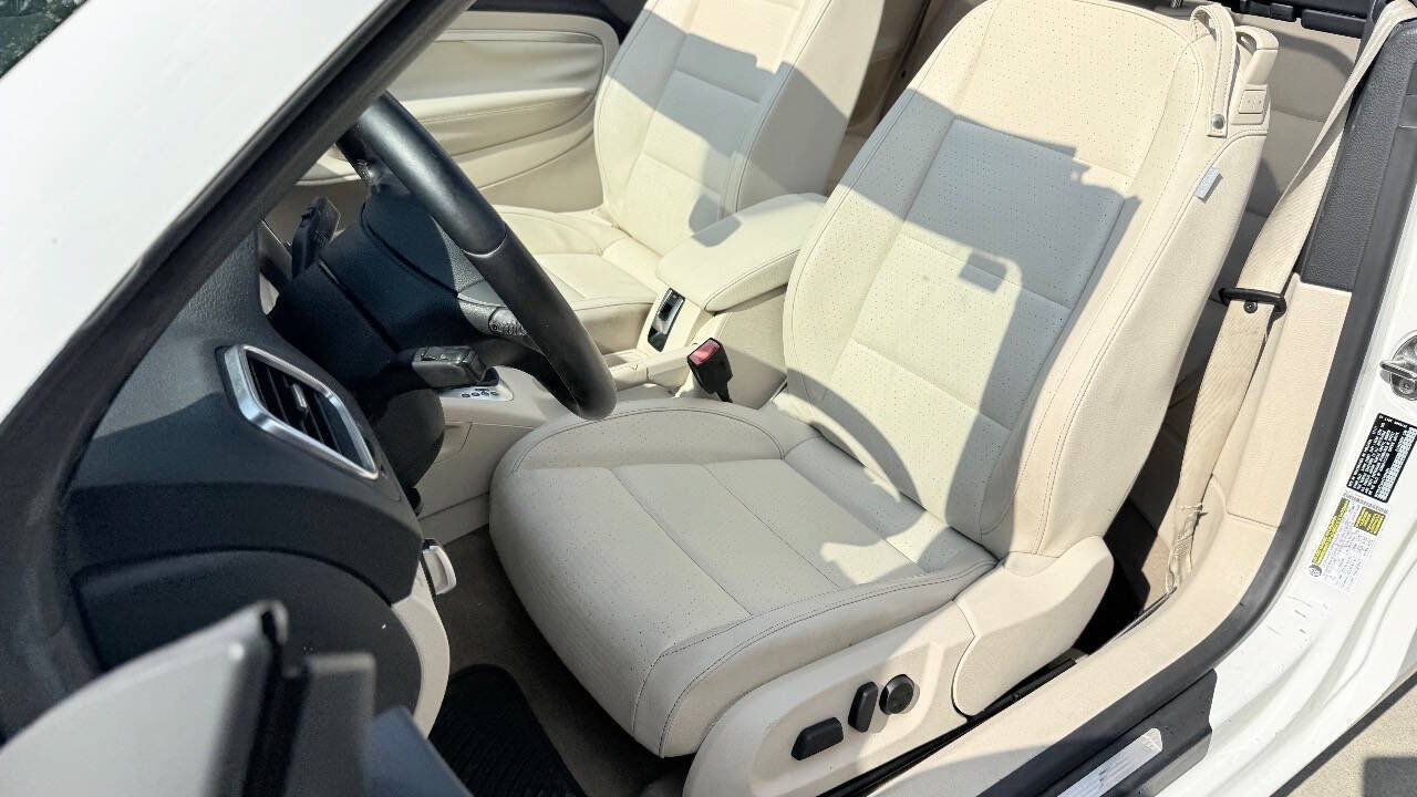 Used 2012 Volkswagen Eos Komfort FWD image 36
