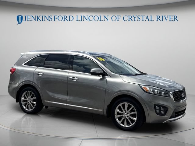 Used 2016 Kia Sorento SX FWD image 2