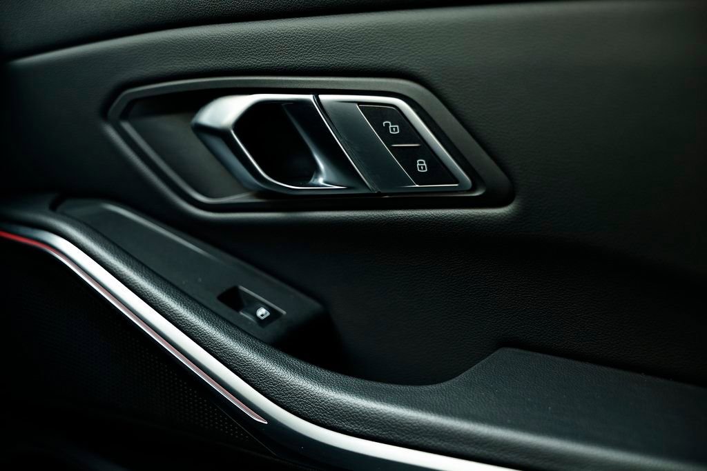 Used 2023 BMW 330i xDrive 330i xDrive w/ Driving Assistance Package image 42