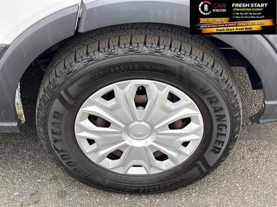 Used 2018 Ford Transit 250 148 Medium Roof w/ Exterior Upgrade Package image 61