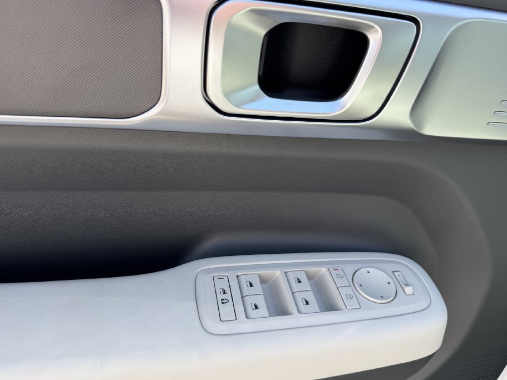 New 2026 Hyundai Santa Fe SE FWD image 20