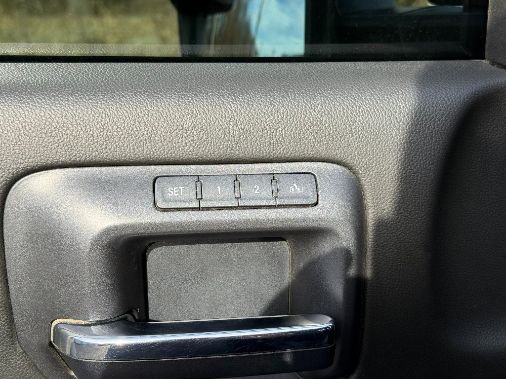 Used 2019 GMC Sierra 2500 SLT image 21