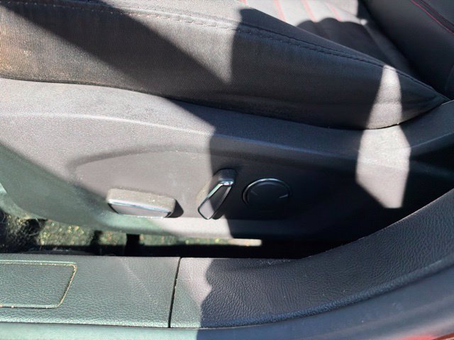 Used 2016 Ford Fusion SE FWD image 15